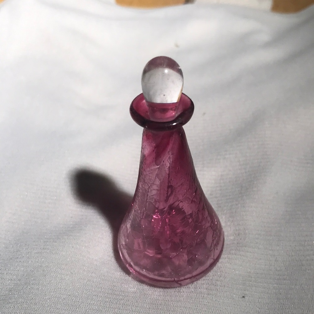 Perfume bottle